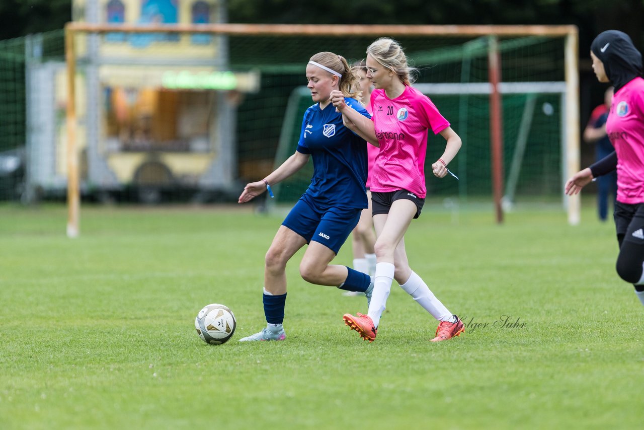 Bild 223 - Loewinnen Cup